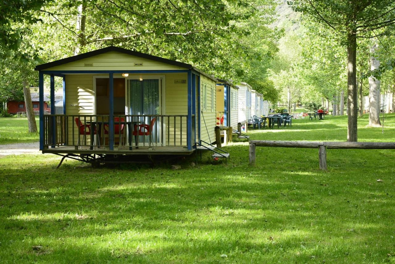 Camping Noguera Pallaresa Sort Ngoại thất bức ảnh