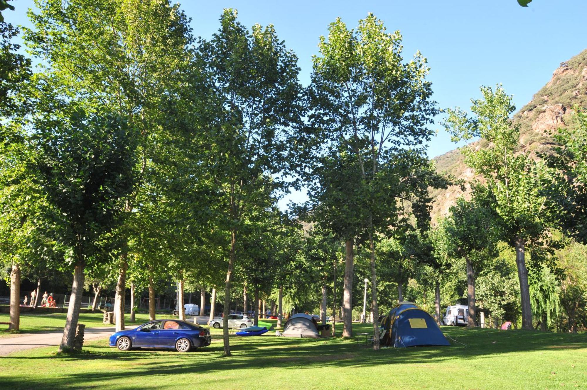 Camping Noguera Pallaresa Sort Ngoại thất bức ảnh