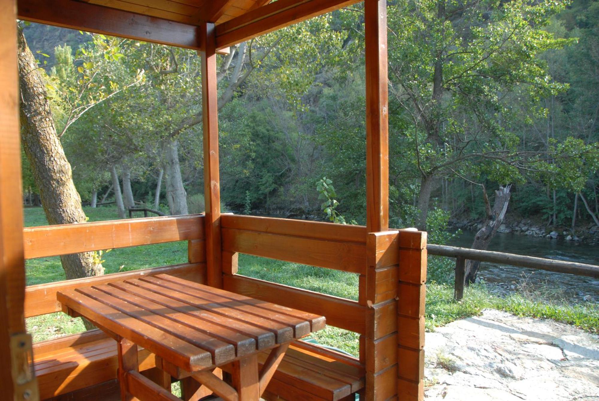 Camping Noguera Pallaresa Sort Phòng bức ảnh